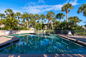 Waterfront Condo Beach Access Community Pool and Tennis condo